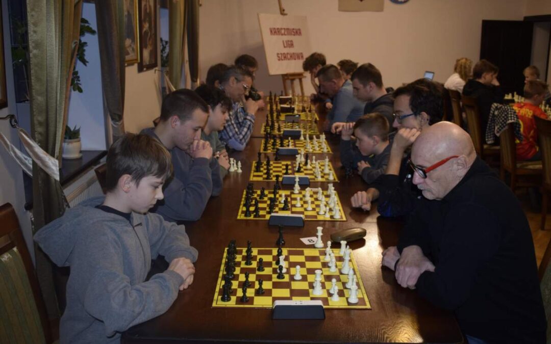 SZACHOWA LIGA NA PÓŁMETKU